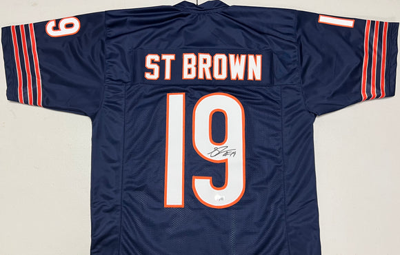EQUANIMEOUS ST. BROWN Signed Chicago Bears Navy Football Jersey Beckett COA